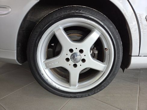 Used 2004 Mercedes-Benz E 320 Wagon image 10