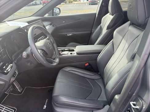 Used 2023 Lexus RX 350 F Sport w/ Cold Area Package image 8