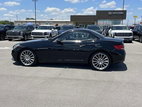 Used 2019 Mercedes-Benz SLC 300 image 8