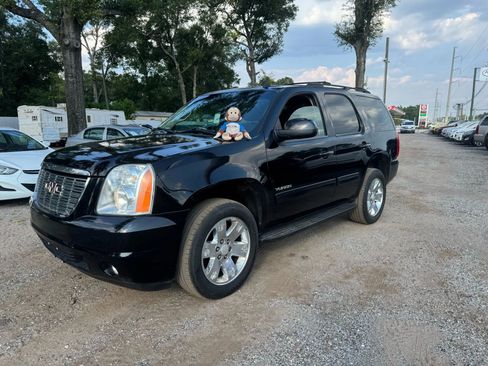 Used 2013 GMC Yukon SLE w/ Convenience Package image 2
