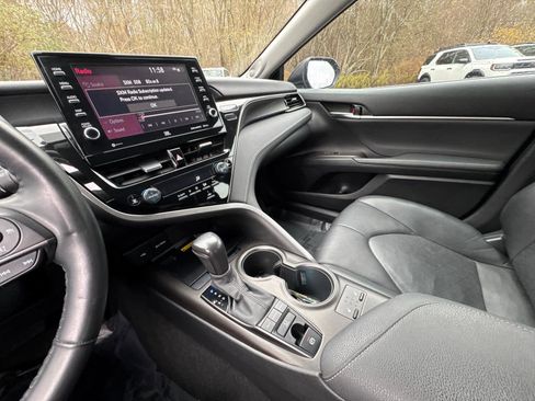 Used 2022 Toyota Camry XSE w/ Navigation Package image 26