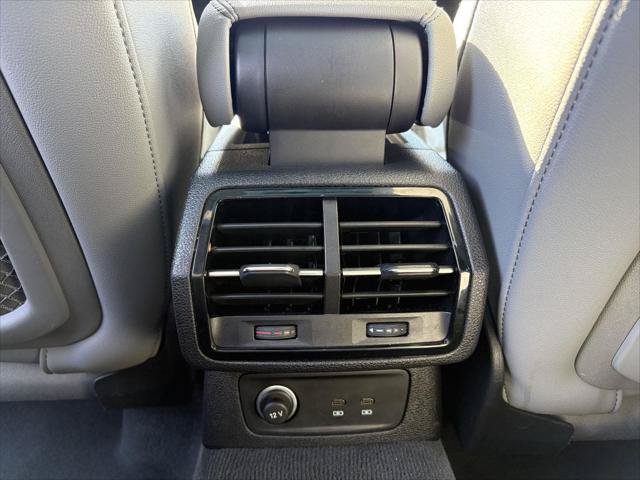 Used 2024 Audi Q3 2.0T Premium Plus w/ Premium Plus Package AWD/4WD image 23