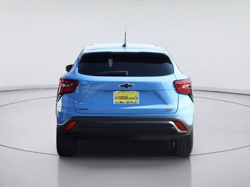 Used 2024 Chevrolet Trax RS w/ Driver Confidence Package FWD image 7