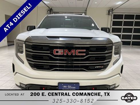 Certified 2024 GMC Sierra 1500 AT4 w/ AT4 Preferred Package image 8