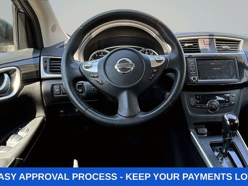 Used 2019 Nissan Sentra SV FWD image 8