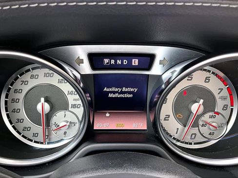 Used 2013 Mercedes-Benz SL 550 image 22