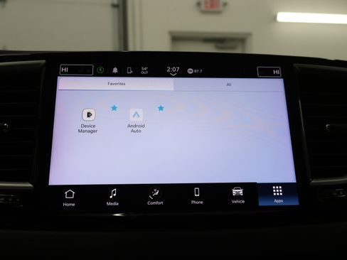 Used 2024 Chrysler Pacifica Touring-L FWD image 55