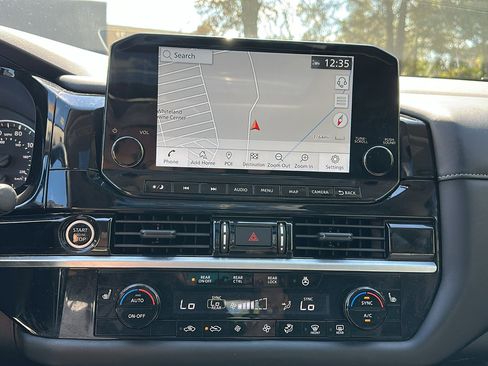 Certified 2024 Nissan Pathfinder SL w/ SL Premium Package image 20