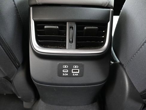 Certified 2025 Subaru Outback Premium AWD/4WD image 17