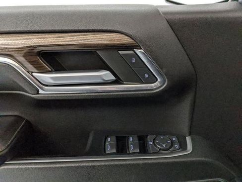 Used 2023 Chevrolet Silverado 1500 LT image 14