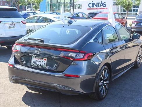 Used 2023 Honda Civic EX-L image 5