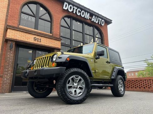 Used 2008 Jeep Wrangler Rubicon w/ Dual Top Group AWD/4WD image 3