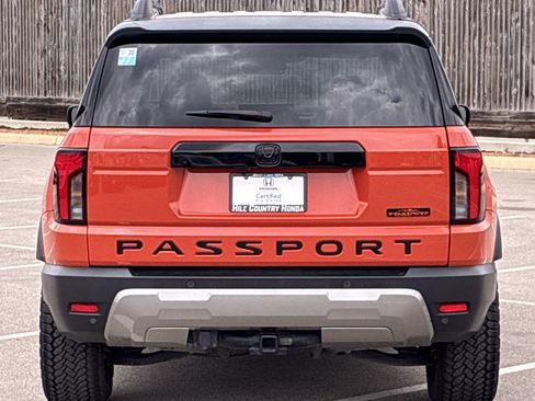 Certified 2026 Honda Passport TrailSport Elite image 5