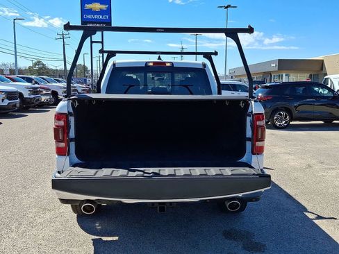 Used 2020 RAM 1500 Limited image 32