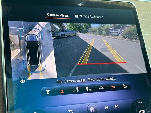 Certified 2023 Mercedes-Benz EQS 450+ SUV image 29