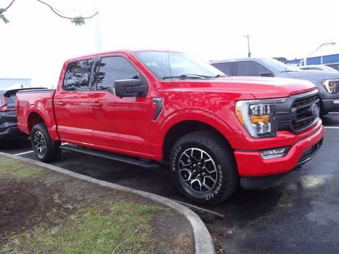 Used 2021 Ford F150 XLT w/ Equipment Group 302A High AWD/4WD image 4