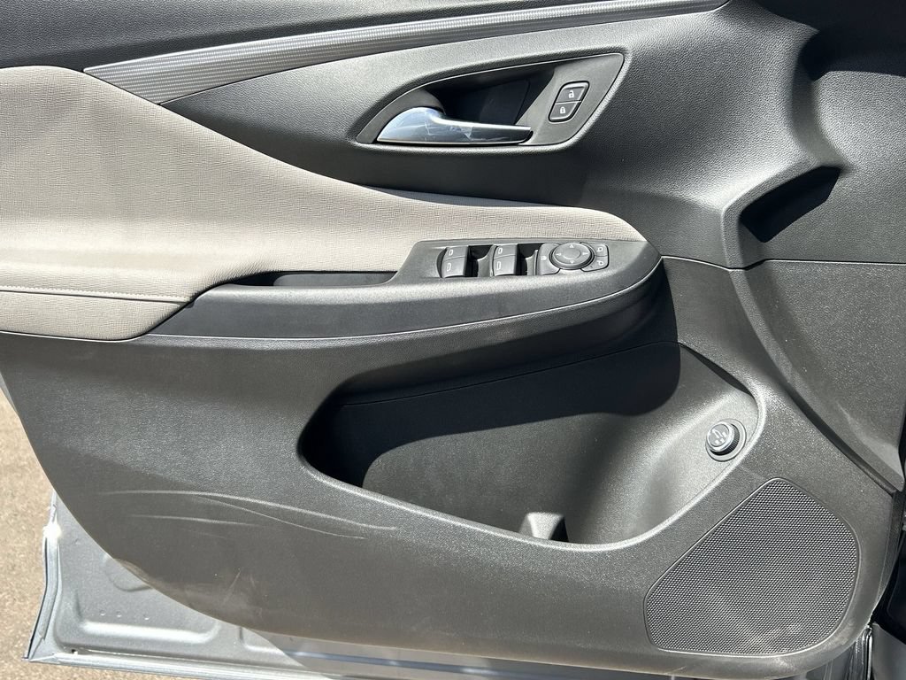 New 2026 Buick Envista Avenir FWD image 23