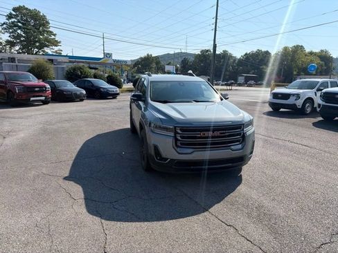 Used 2023 GMC Acadia AT4 AWD/4WD image 8