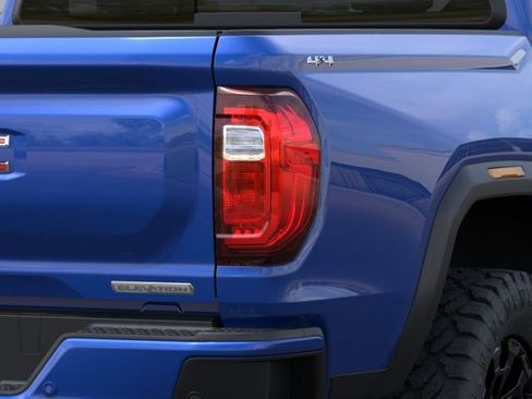 New 2026 GMC Canyon Elevation w/ Convenience Package image 12