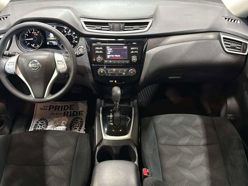 Used 2015 Nissan Rogue SV AWD/4WD image 17