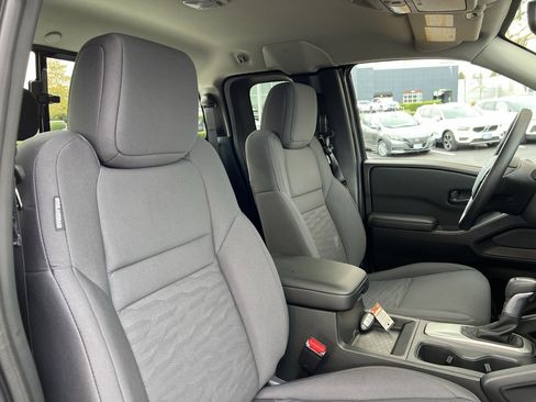 New 2026 Nissan Frontier S image 28
