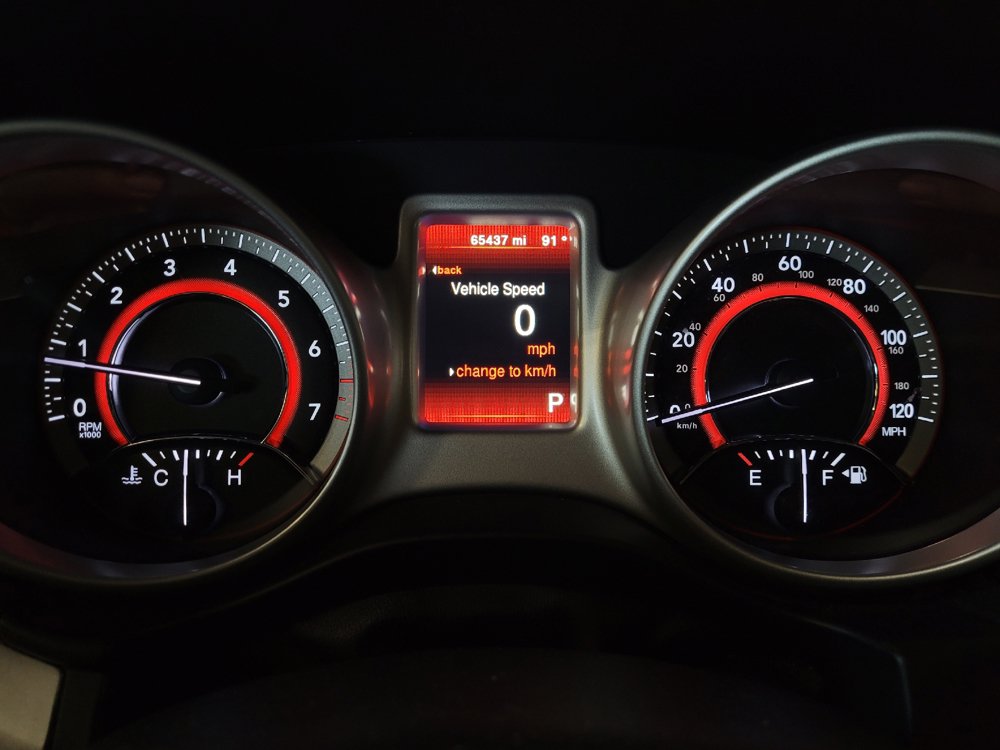 Used 2019 Dodge Journey SE w/ Connectivity Group FWD image 23
