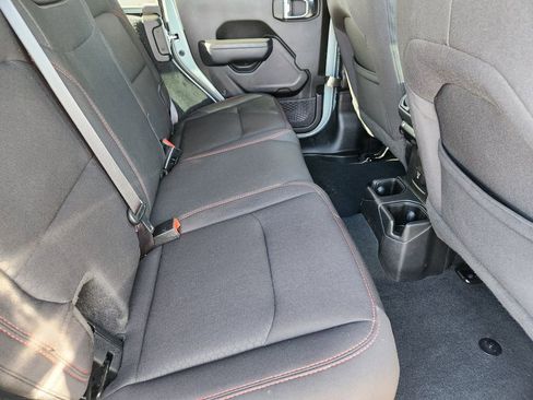 Used 2023 Jeep Wrangler Unlimited Rubicon w/ Xtreme 35 Tire Package image 20