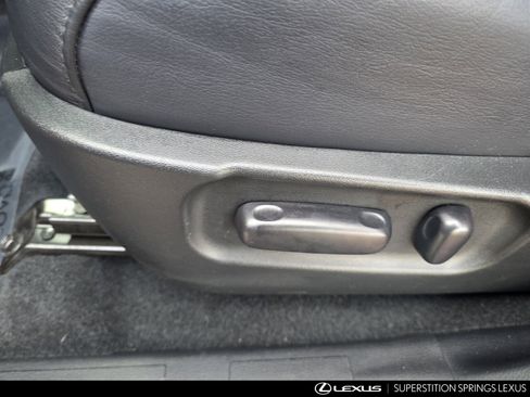 Used 2023 Toyota Tacoma TRD Off-Road w/ TRD Premium Off Road Package image 15