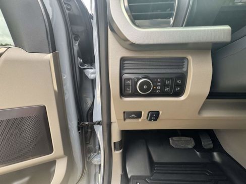 Used 2026 Ford F250 Platinum w/ Platinum Plus Package AWD/4WD image 15