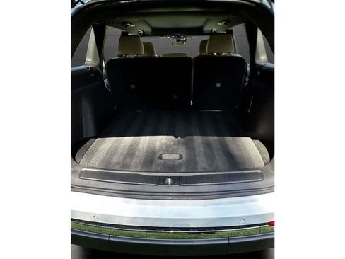 New 2024 Jeep Grand Cherokee Limited 4xe w/ Luxury Tech Group II image 15