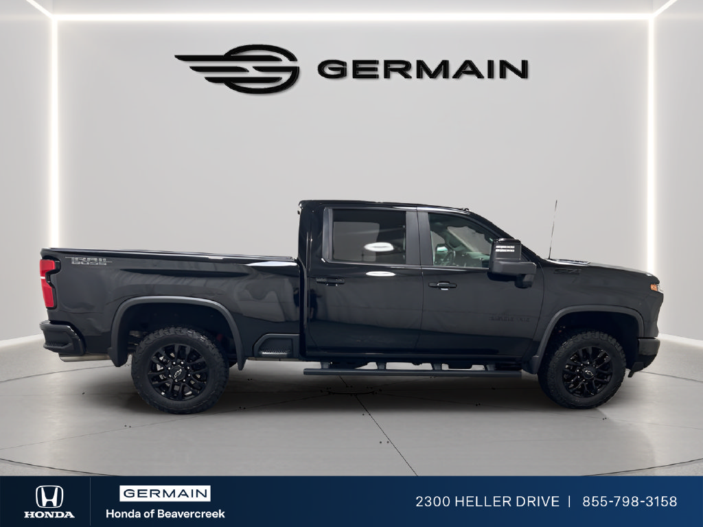 Used 2025 Chevrolet Silverado 2500 LT w/ Trail Boss Package AWD/4WD image 9