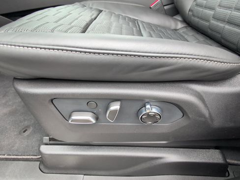 New 2026 Cadillac Escalade Platinum Luxury image 25