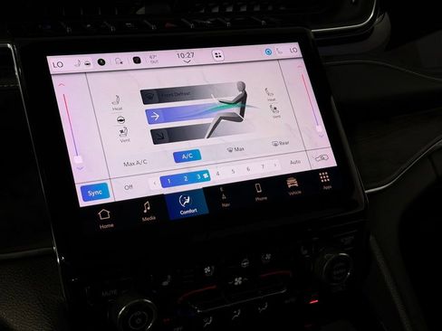 Used 2023 Jeep Grand Cherokee Overland image 22