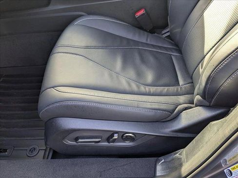 New 2025 Acura TLX w/ Technology Package image 4