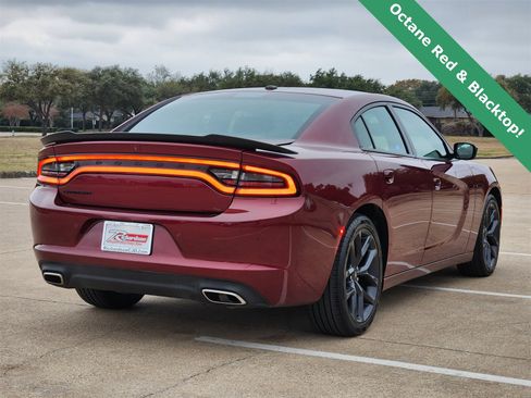 Certified 2020 Dodge Charger SXT w/ Blacktop Package image 6