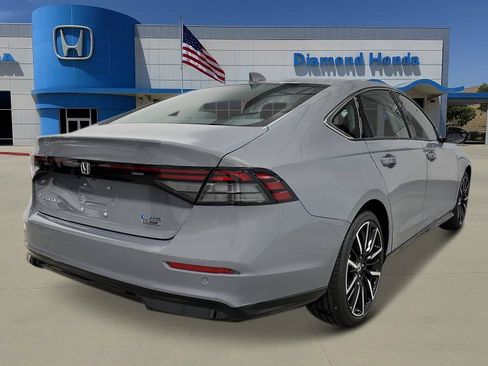New 2025 Honda Accord Touring image 7