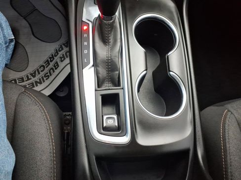 Used 2019 Chevrolet Equinox LT image 15