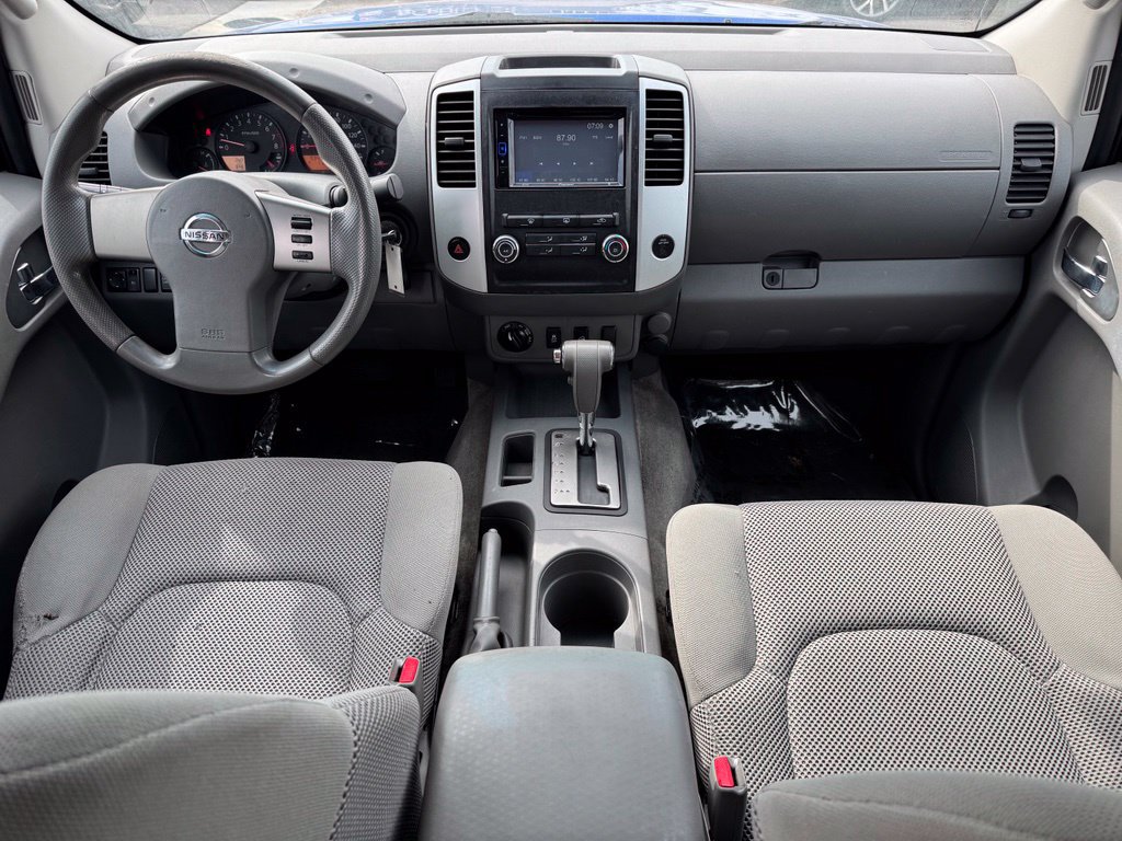 Used 2012 Nissan Frontier SV AWD/4WD image 12