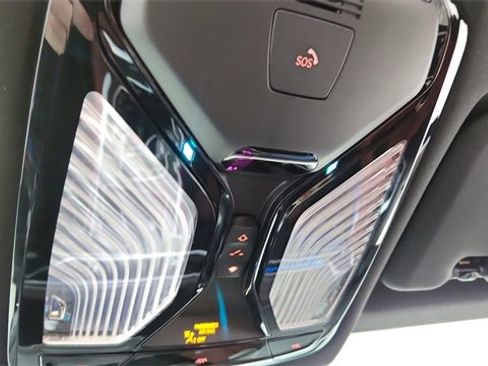 Used 2025 BMW X6 M60i image 55