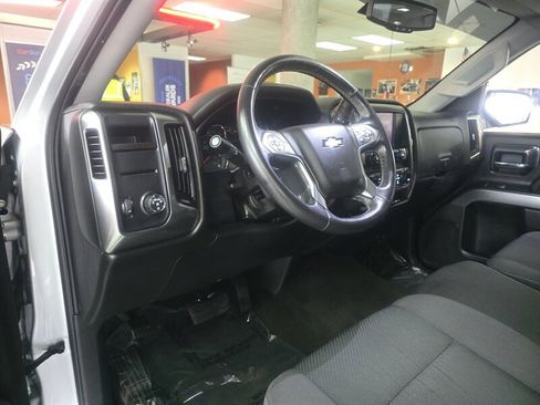 Used 2018 Chevrolet Silverado 1500 LT w/ All Star Edition image 8