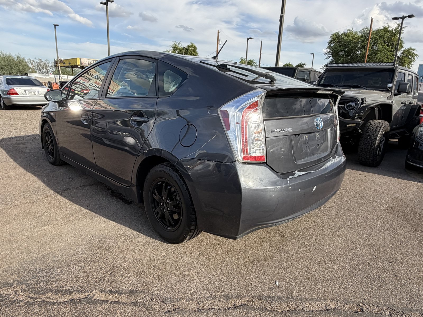 Used 2015 Toyota Prius Two FWD image 3