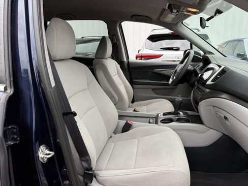 Used 2017 Honda Pilot EX image 27
