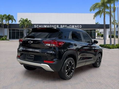 Used 2021 Chevrolet TrailBlazer LT w/ Premium Seating Package FWD image 7