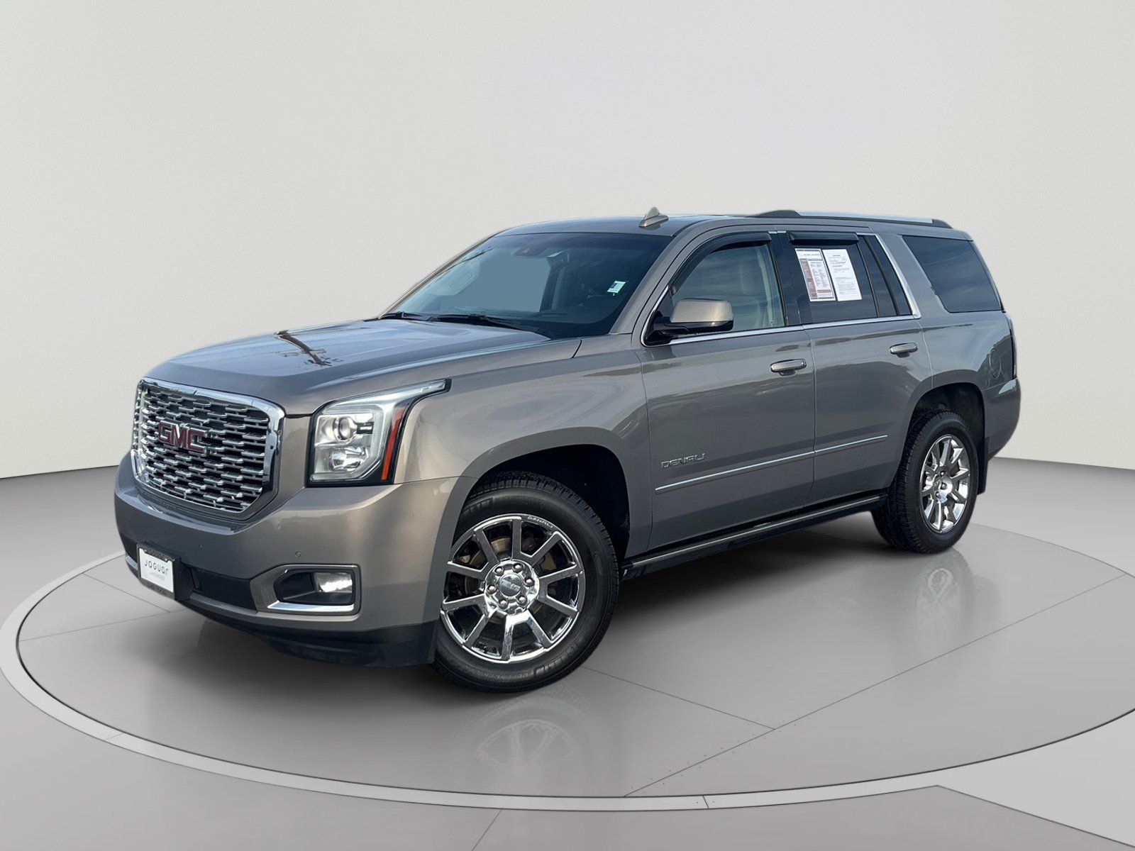 Used 2019 GMC Yukon Denali AWD/4WD image 1
