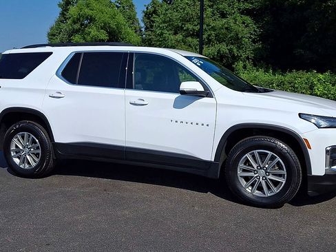 Certified 2023 Chevrolet Traverse LT AWD/4WD image 4
