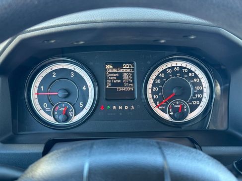 Used 2016 RAM 3500 Tradesman w/ Chrome Appearance Group AWD/4WD image 14