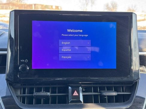 Used 2023 Toyota Corolla LE image 30