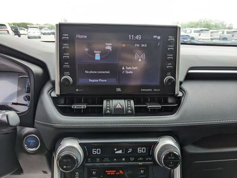 Used 2022 Toyota RAV4 Limited image 28