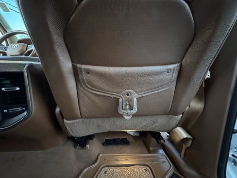 Used 2019 RAM 1500 Limited image 29