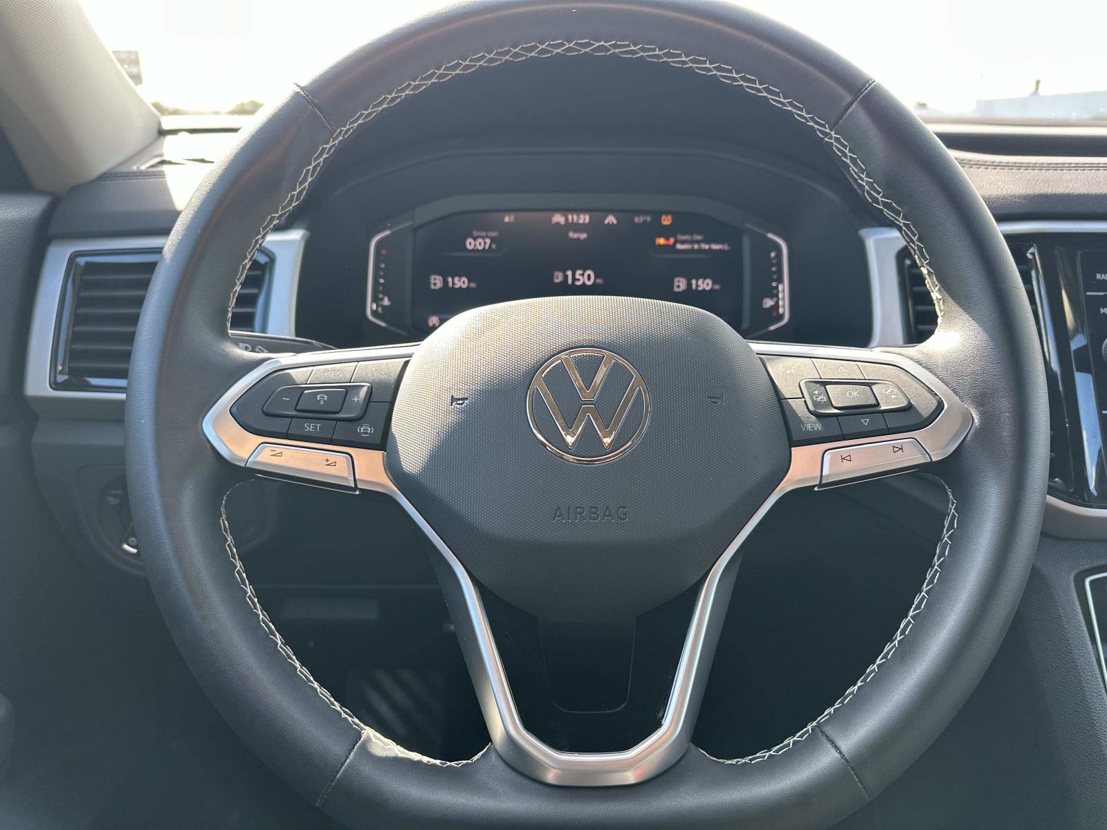 Used 2023 Volkswagen Atlas SE AWD/4WD image 20